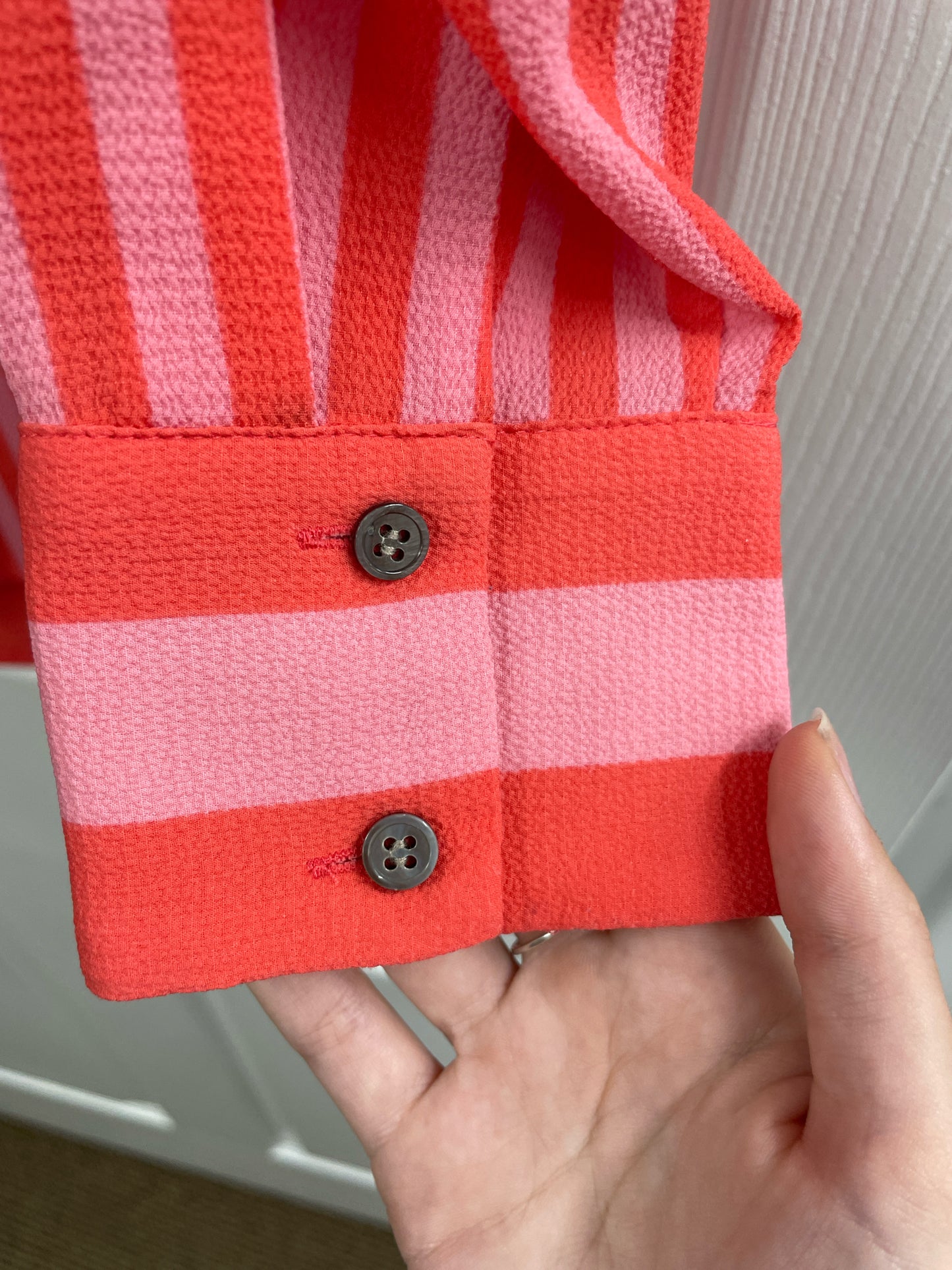 Size M Vince Camuto Shirt