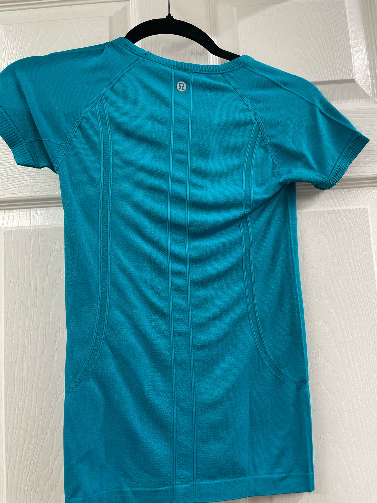Size 2 LuLuLemon Shirt