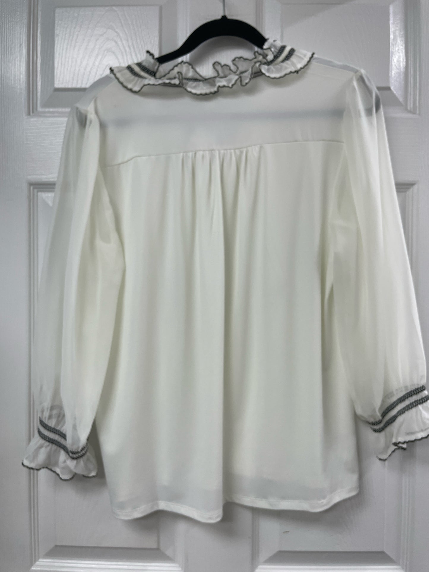 Size M Cato Shirt