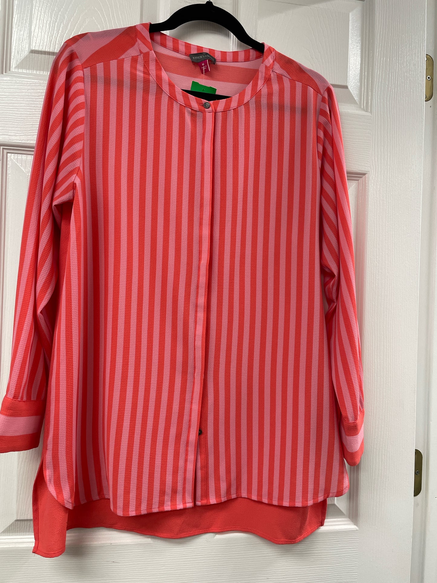 Size M Vince Camuto Shirt