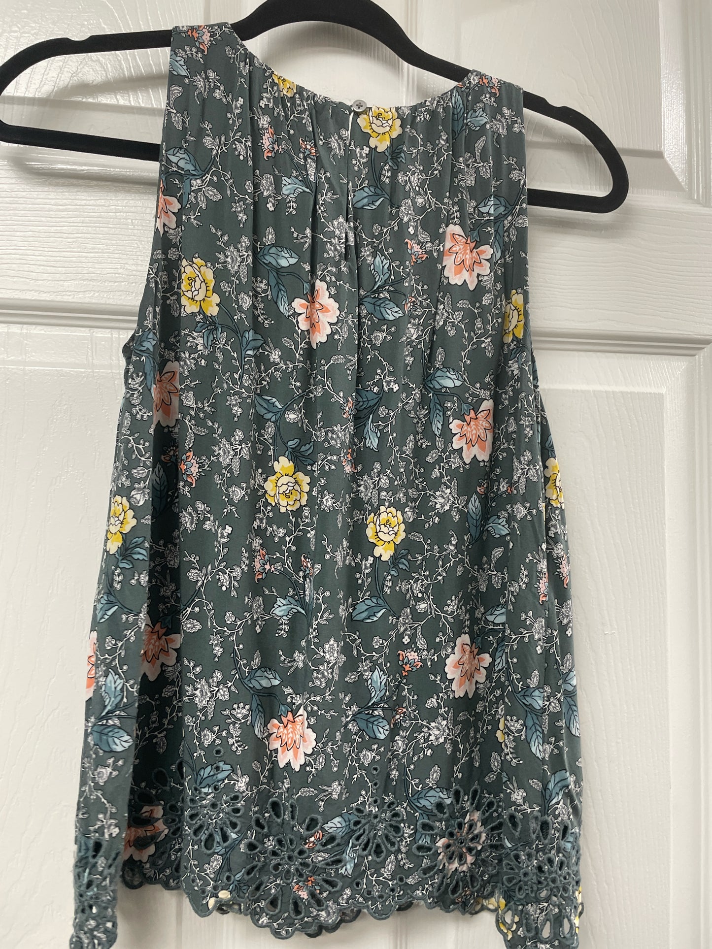 Size XS Loft Sleeveless