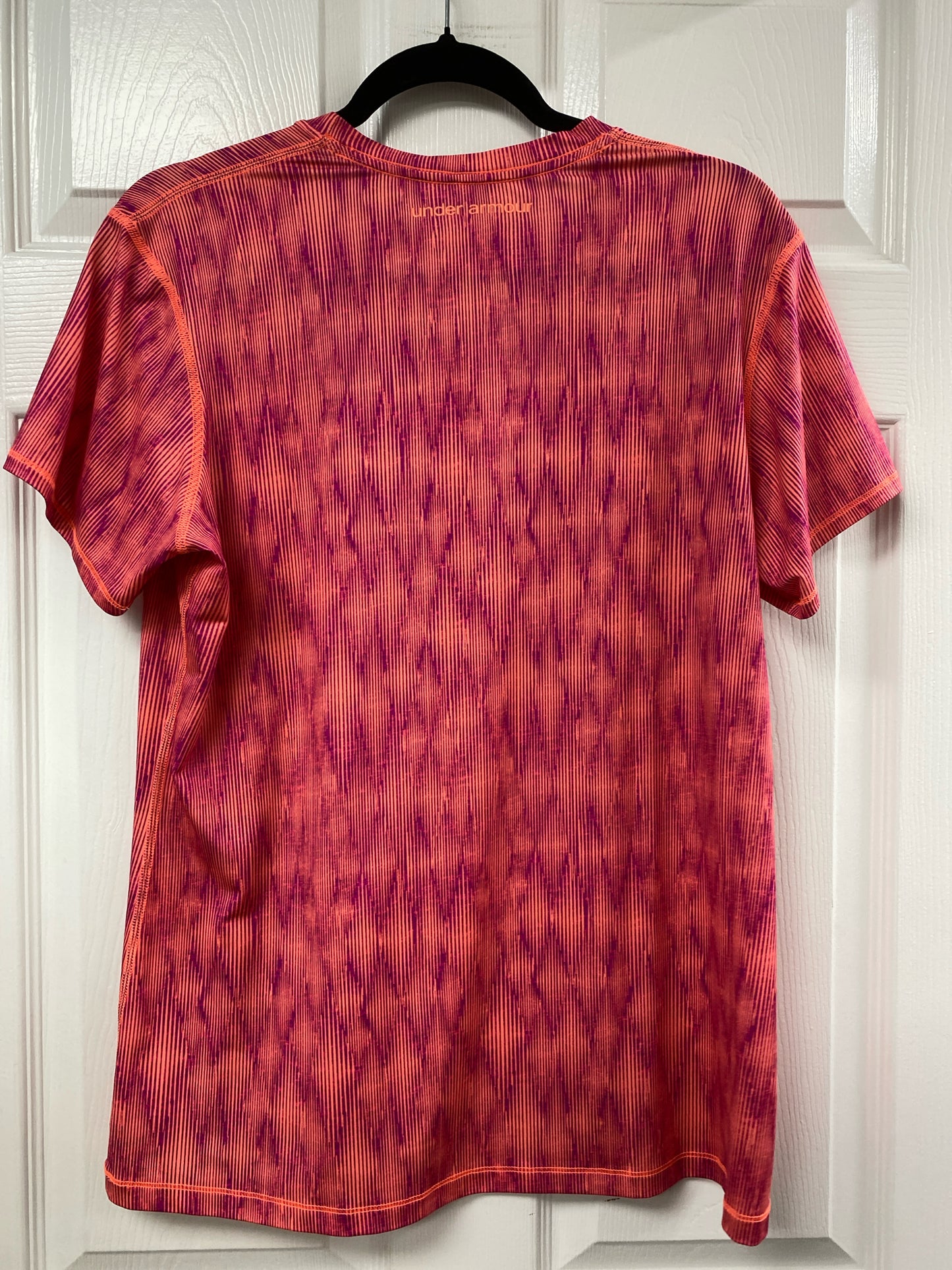 Size XL Under Armour Shirt