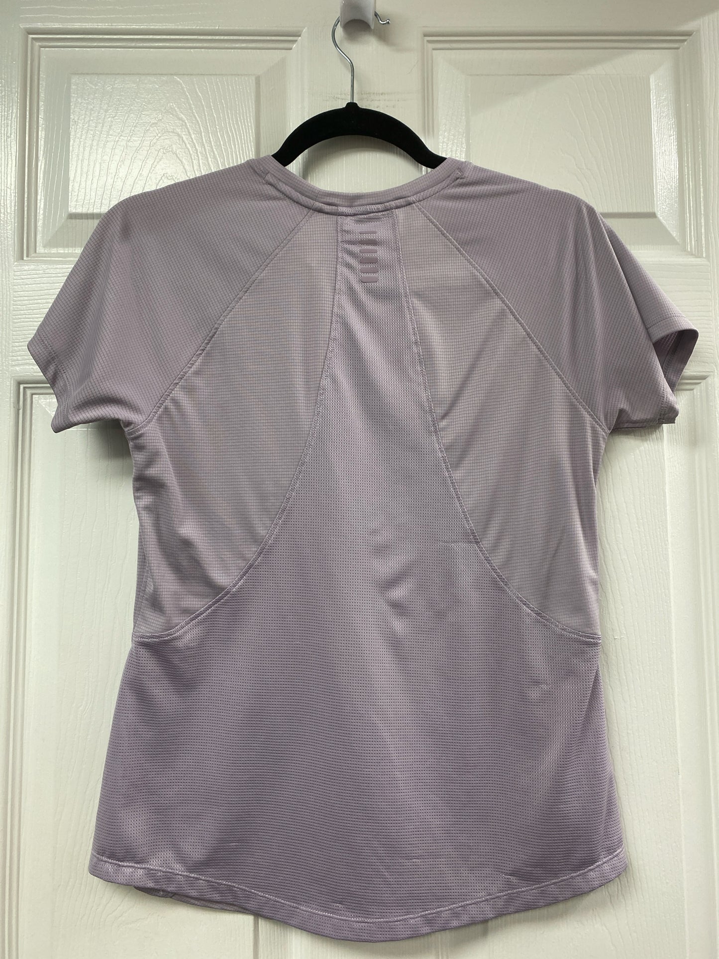 Size XS Under Armour Shirt