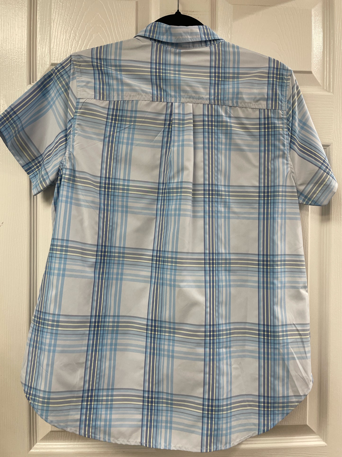 Size L Eddie Bauer Shirt