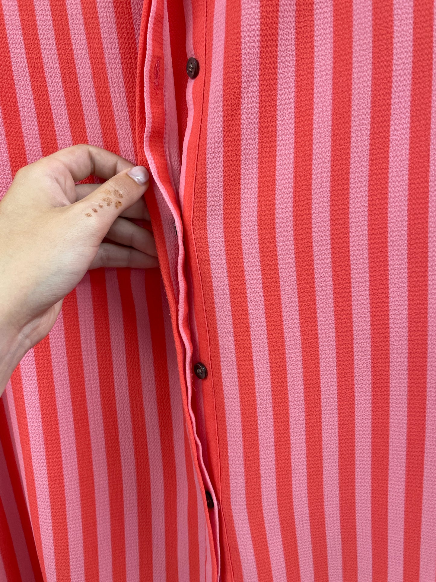 Size M Vince Camuto Shirt