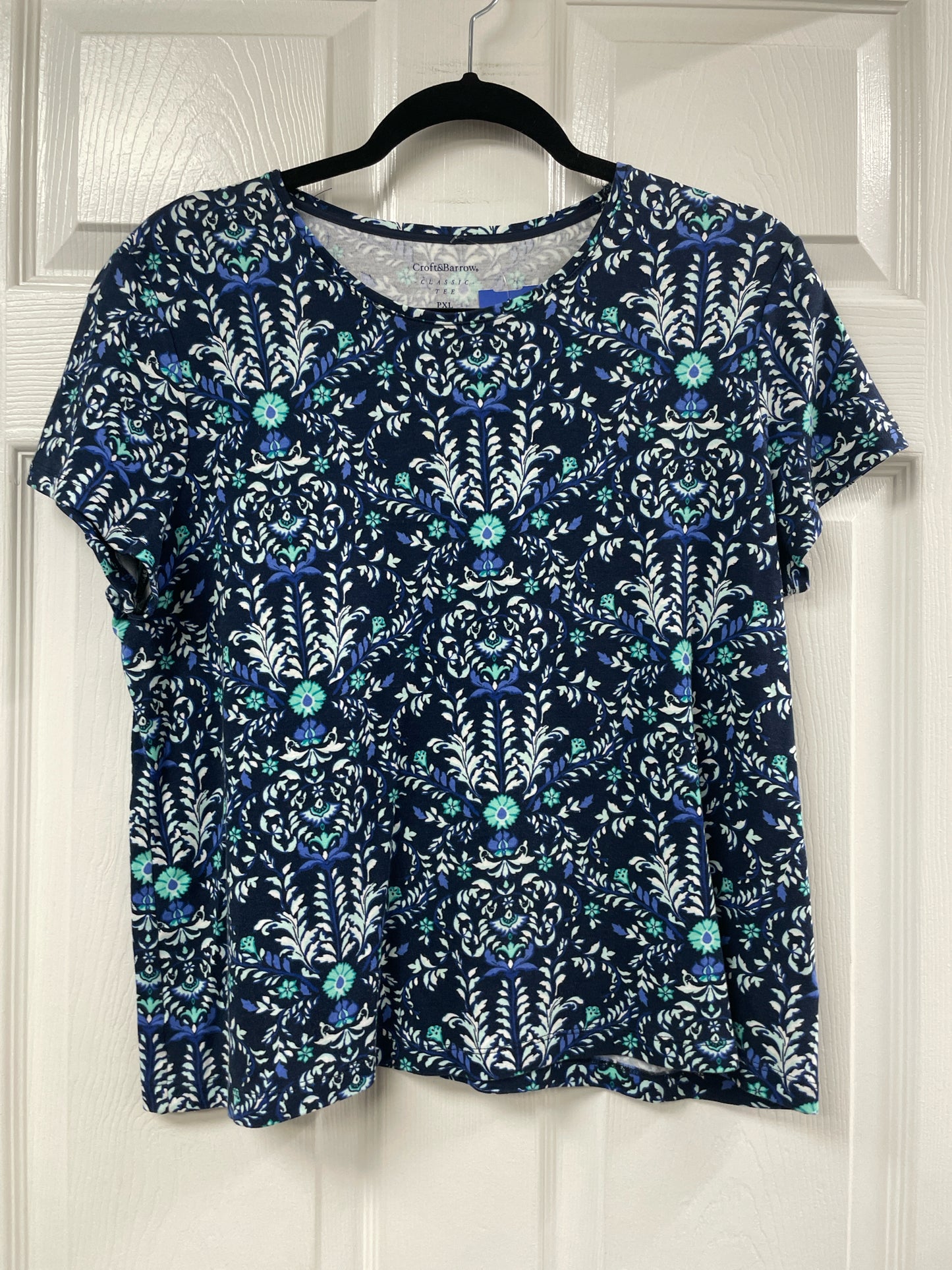 Size XL Petite Croft & Barrow Shirt