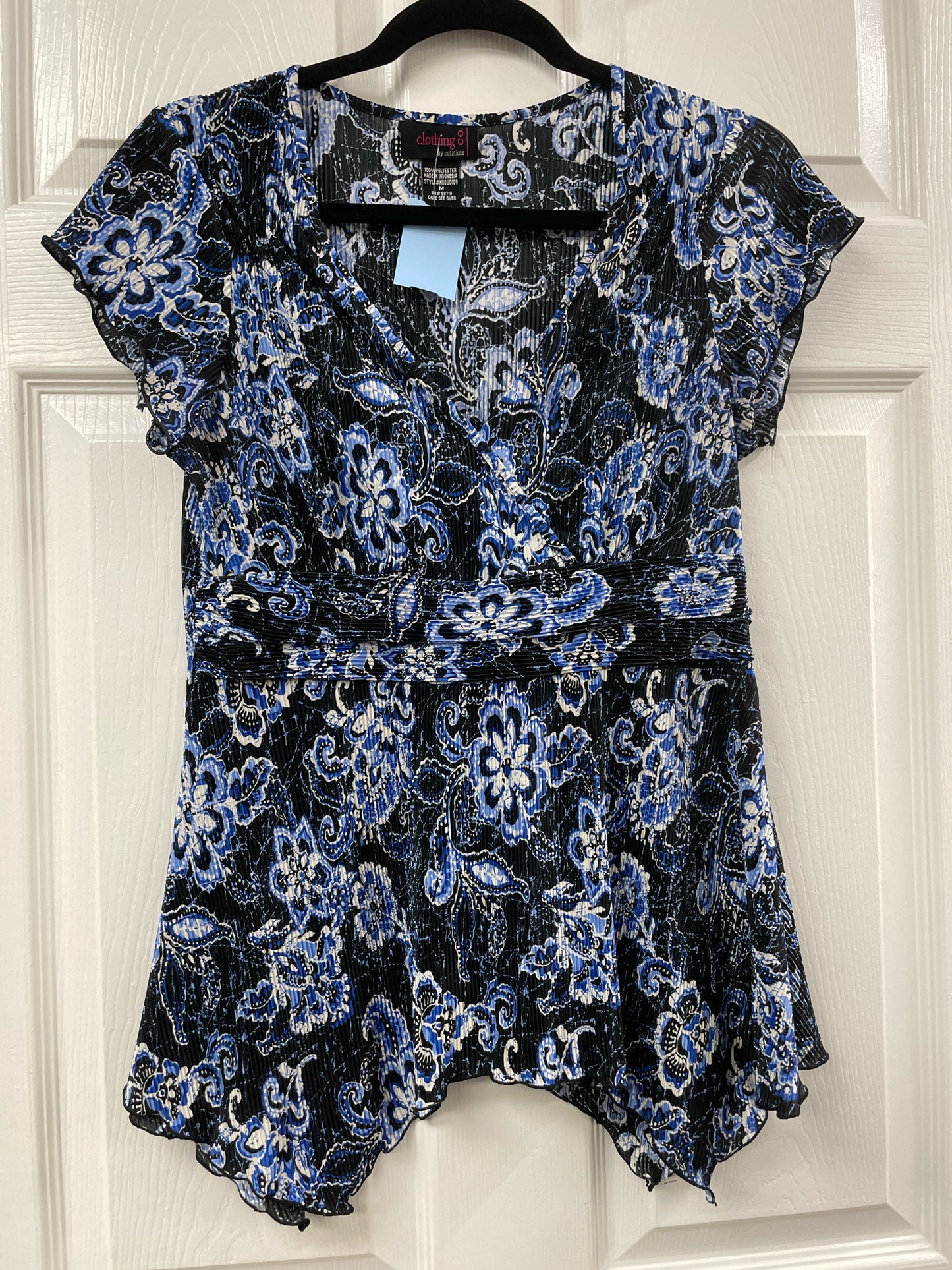 Size M Clothing Co Shirt