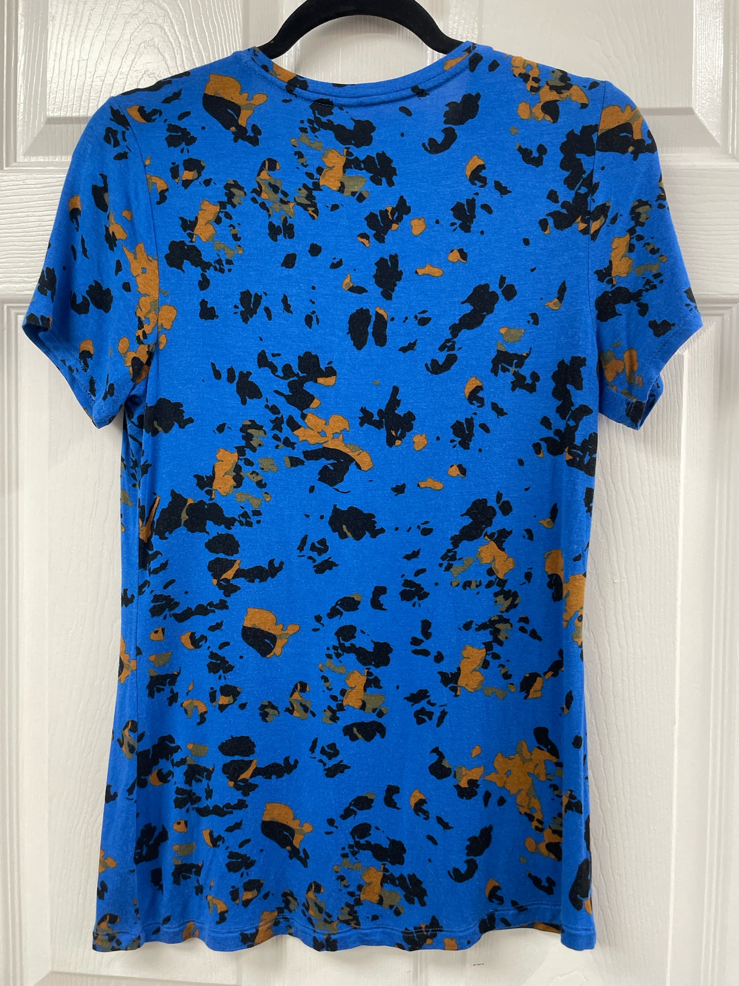 Size S Apt. 9 Shirt