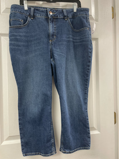 Size L Lee Capri