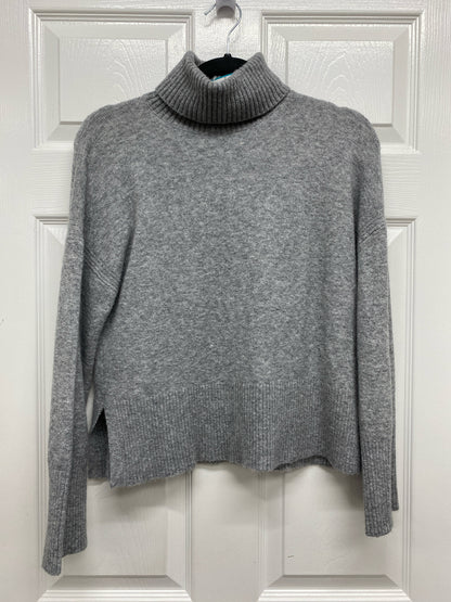 Size XS J. Crew Turtleneck