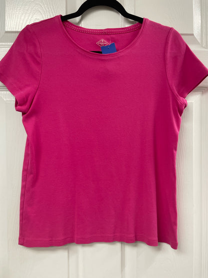Size M St Johns Bay Shirt