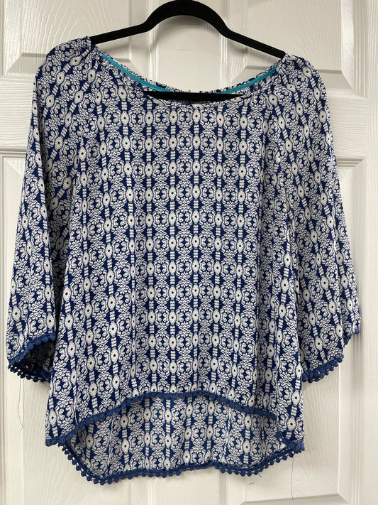 Size M Shirt