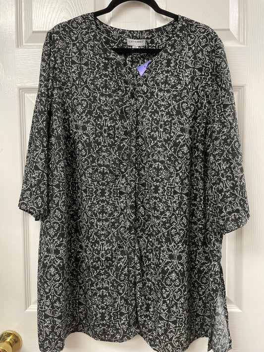 Size 1X Petite Catherines Shirt