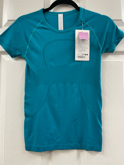 Size 4 LuLuLemon Shirt