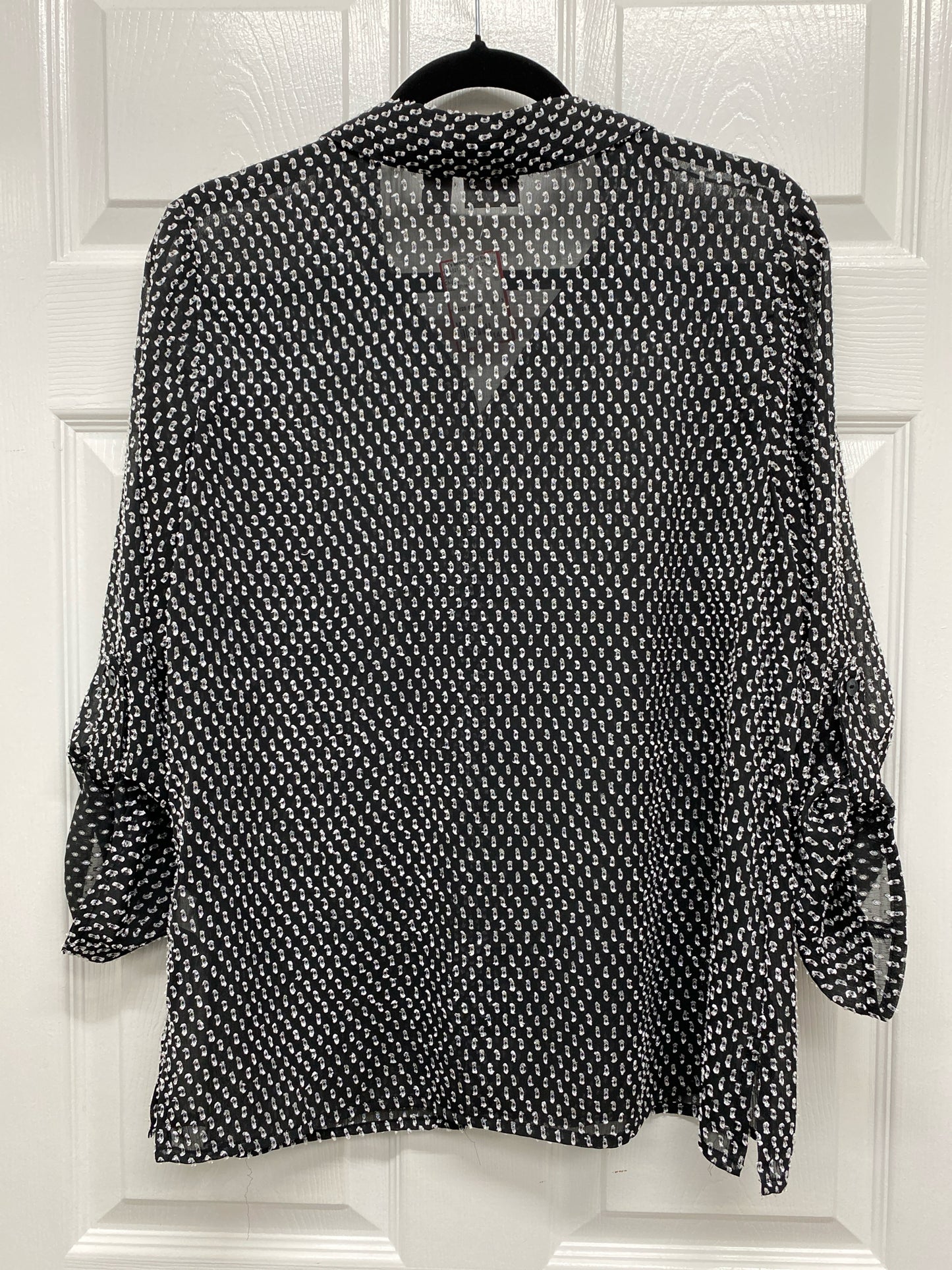 Size M/8 Chico's Shirt