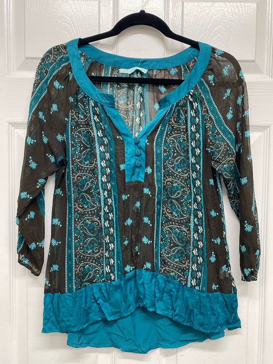 Size S Maurices Shirt