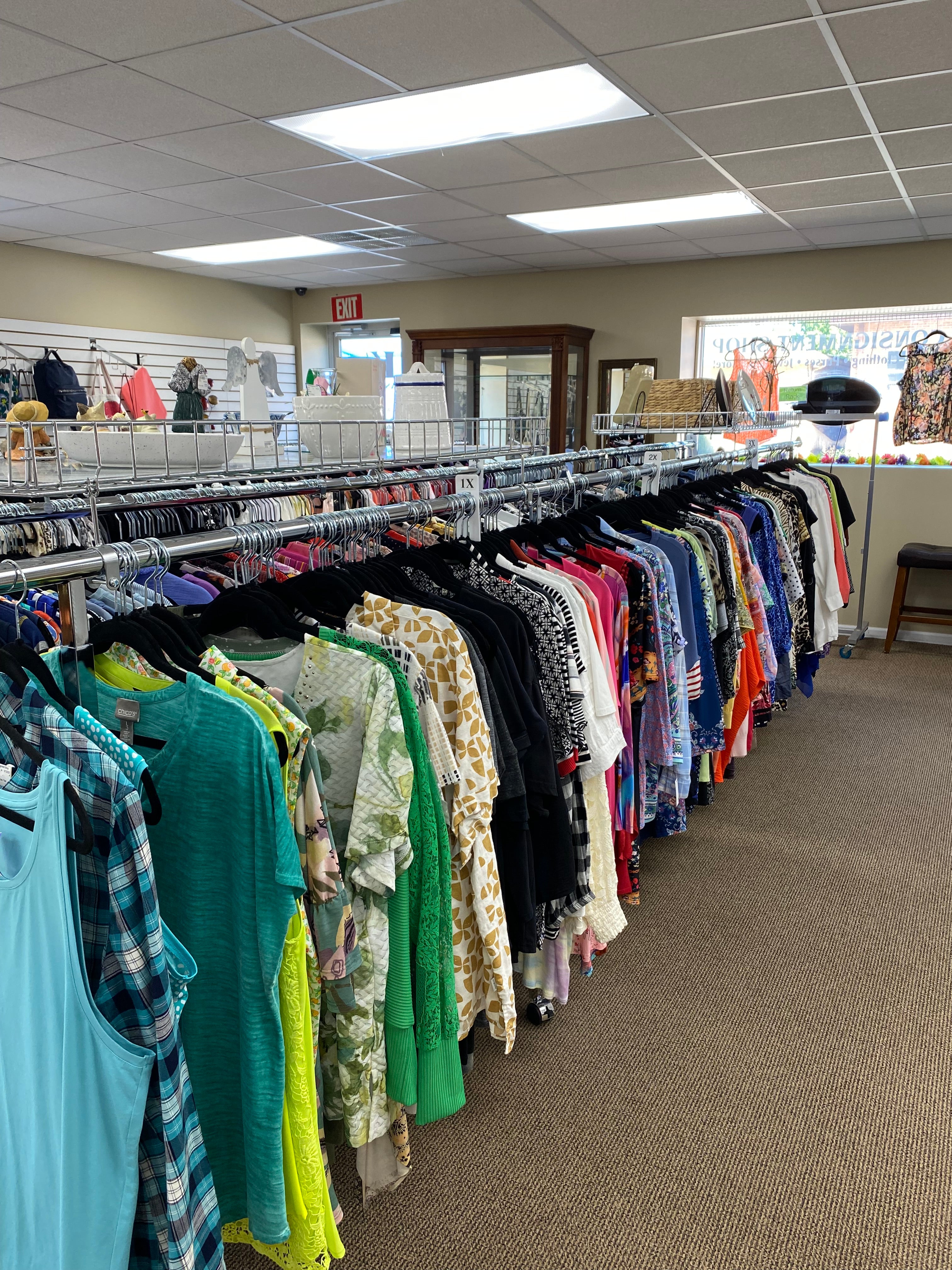 K's Consignment Shop in Jefferson City, MO - photo 3