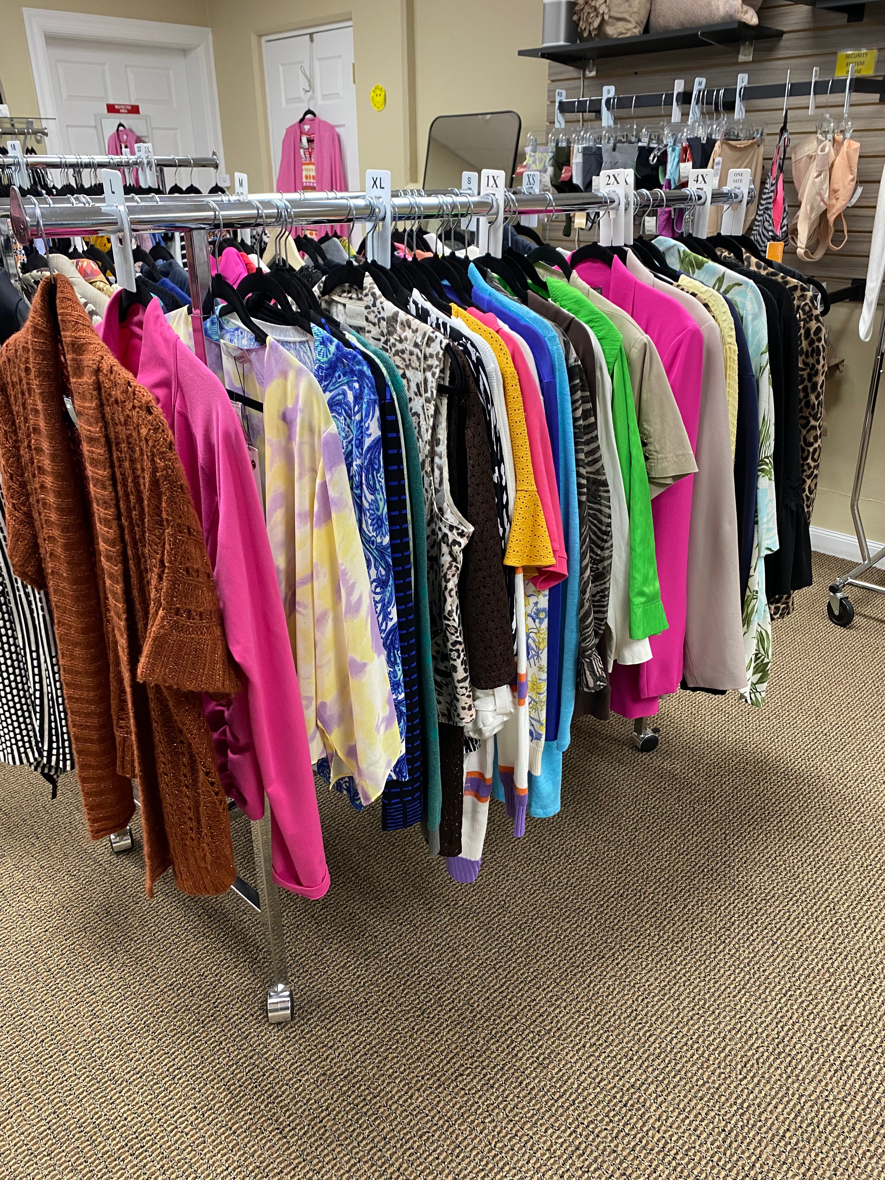 K's Consignment Shop in Jefferson City, MO - photo 4