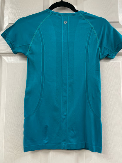 Size 4 LuLuLemon Shirt