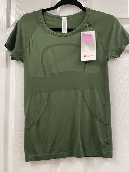 Size 6 LuLuLemon Shirt
